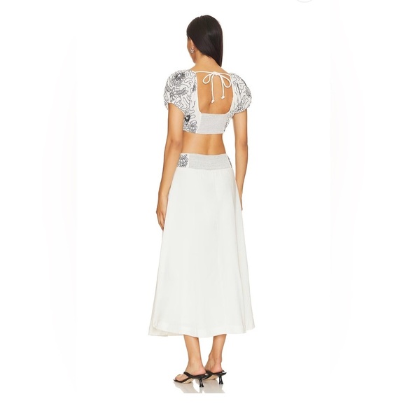 Free people crop top. Brand new purchased 11 days ago for 🏷️ $168 - Picture 14 of 14